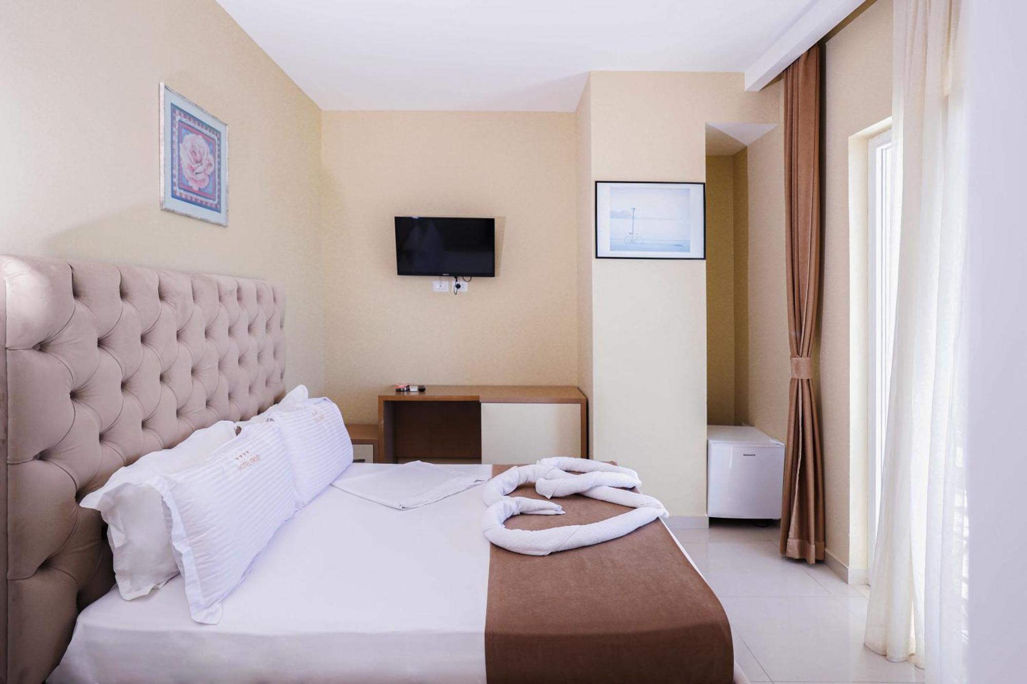 Hotel Frojd Shëngjin Buitenkant foto